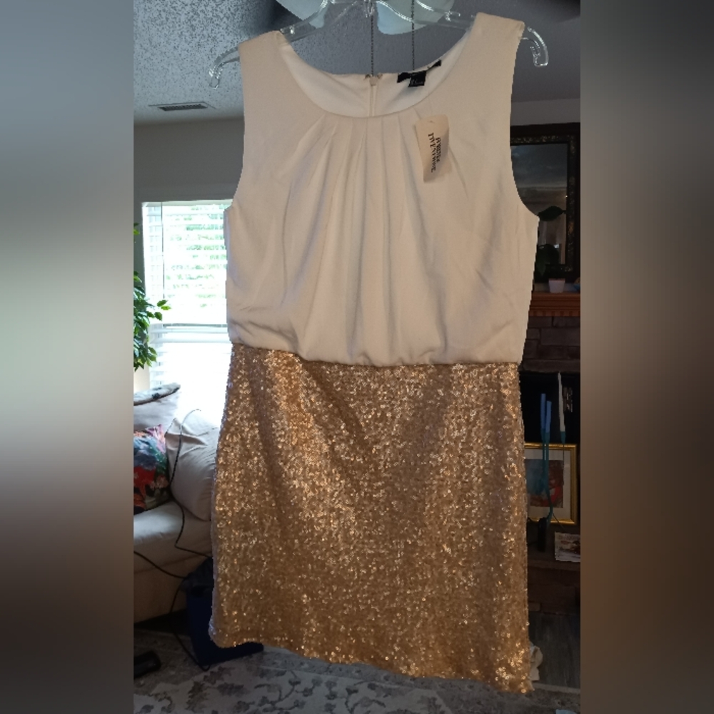 Forever 21 Women's Large White N Gold Dress Sequin New W Tags Perf Cond Layered